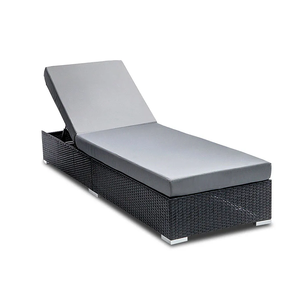 Adjustable UV-Resistant Wicker Sun Lounge with Covers - Gardeon
