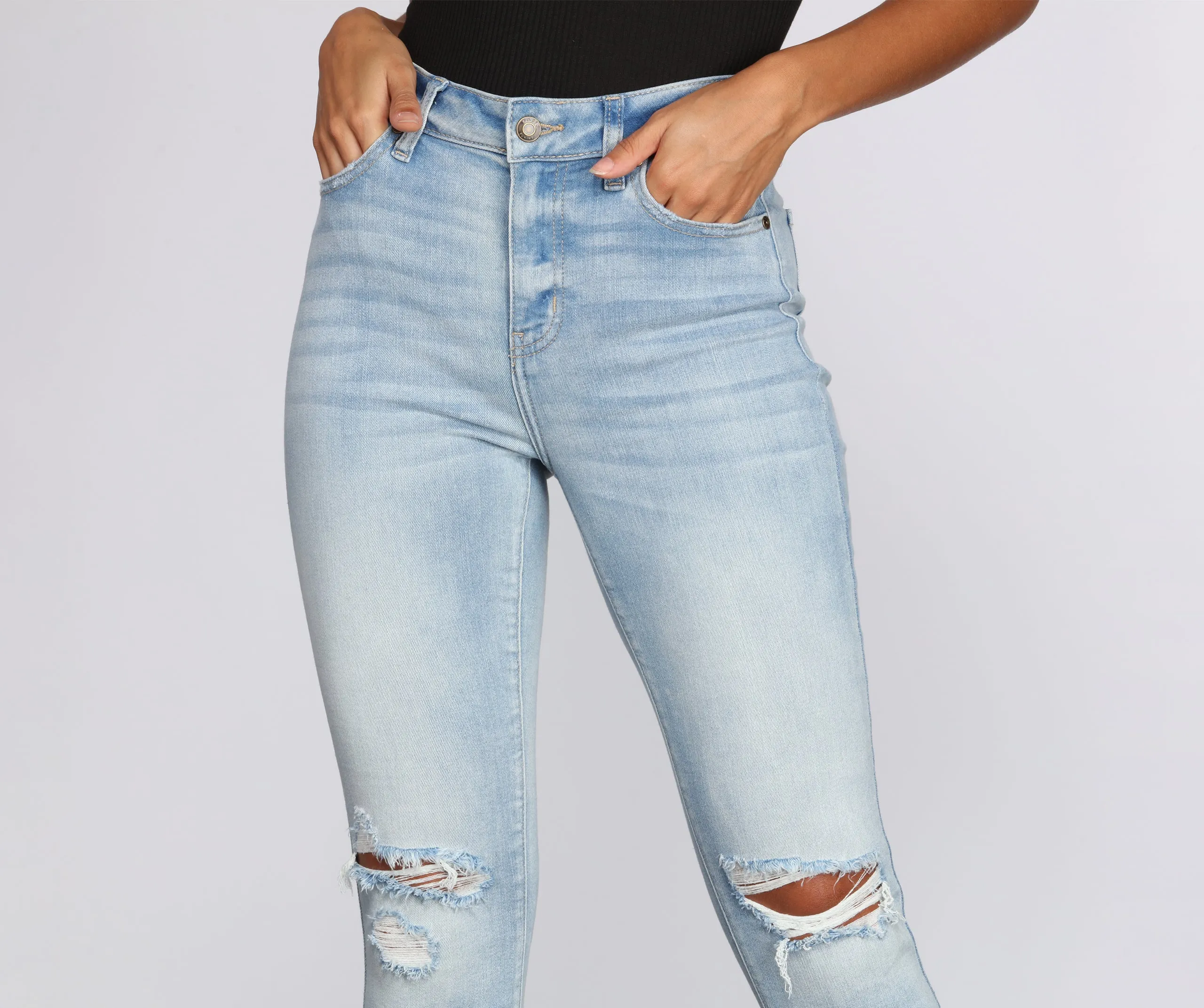 Clara Must Have Distressed Skinny Jeans