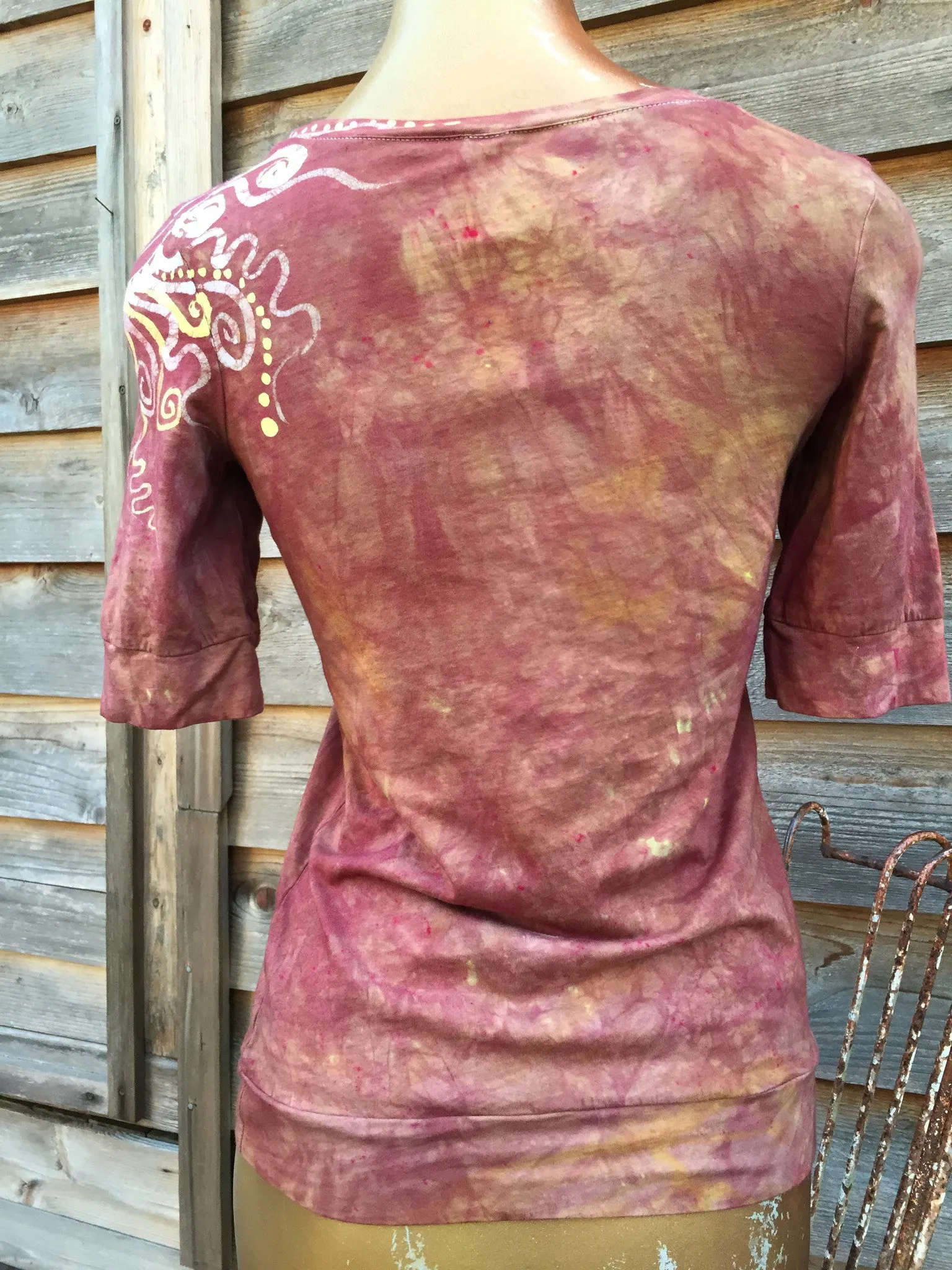 Earthy Shoulder Swirls Sale Basket Top - Size Small