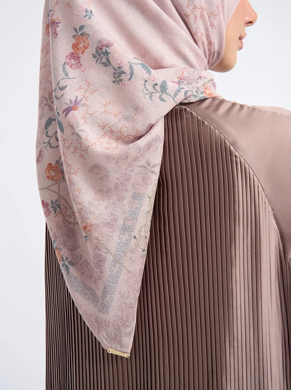 KIMAYYA SIGNATURE SCARF POWDER