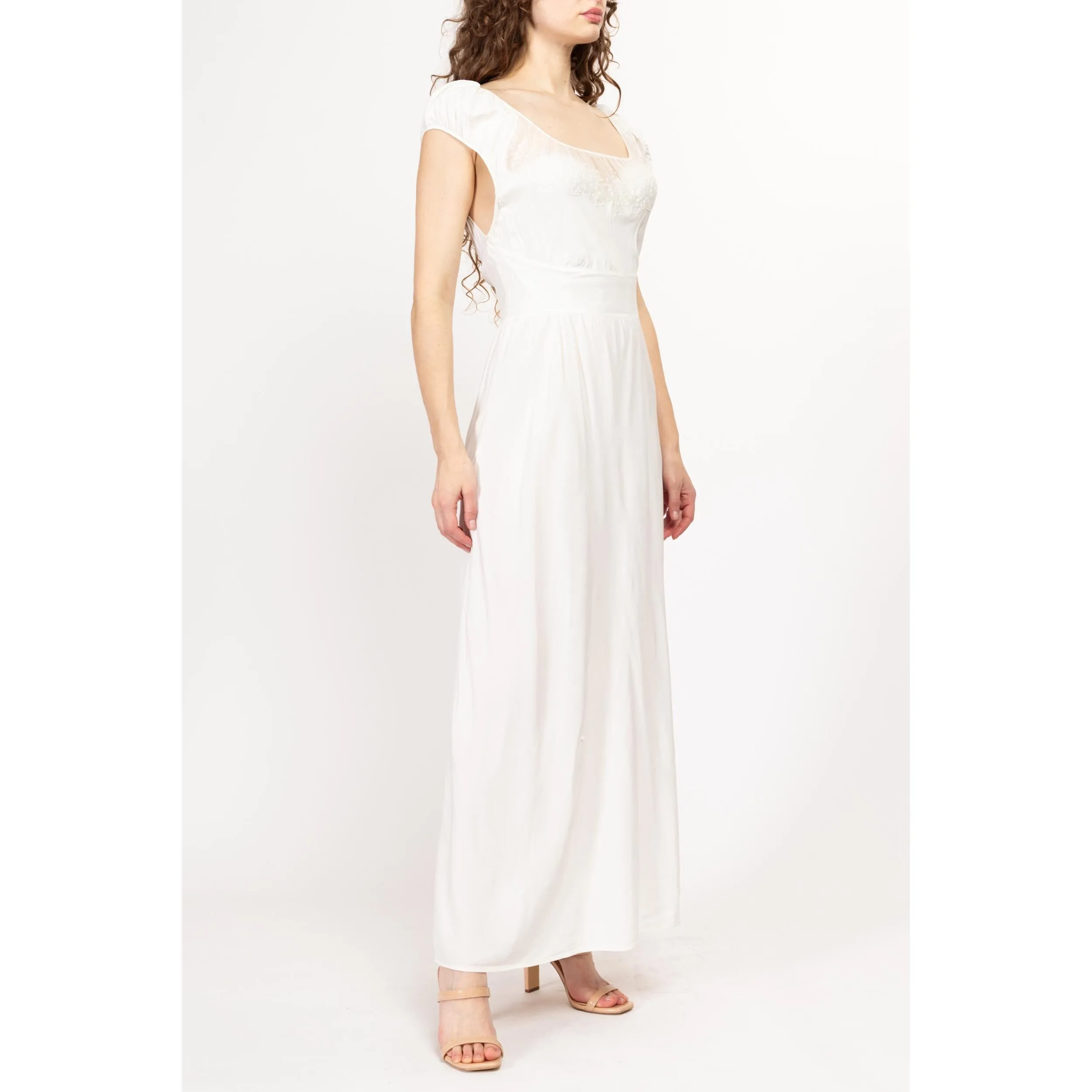 Medium 1950s White Shelf Bust Nightgown Maxi Dress