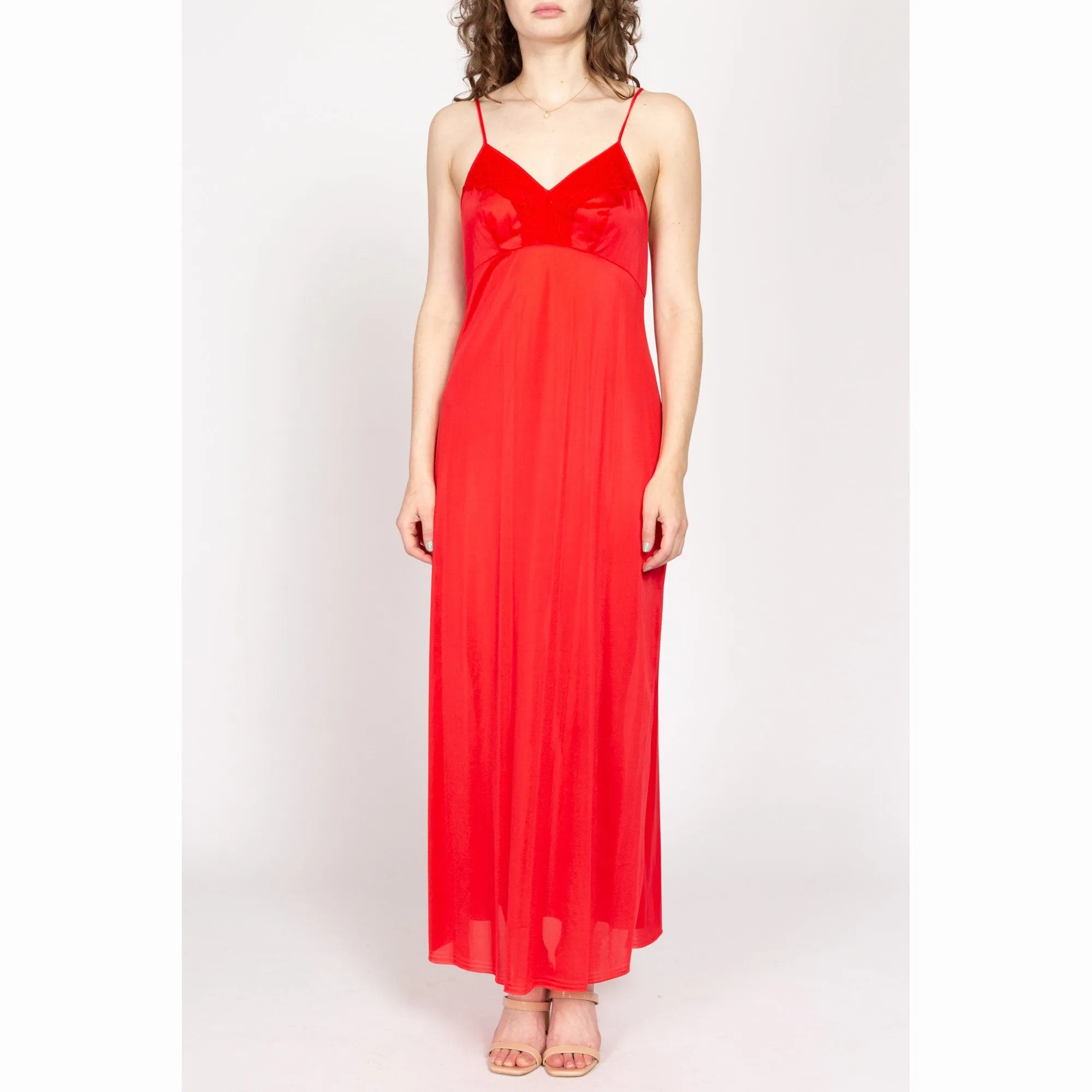 Medium 80s Red Maxi Nightgown