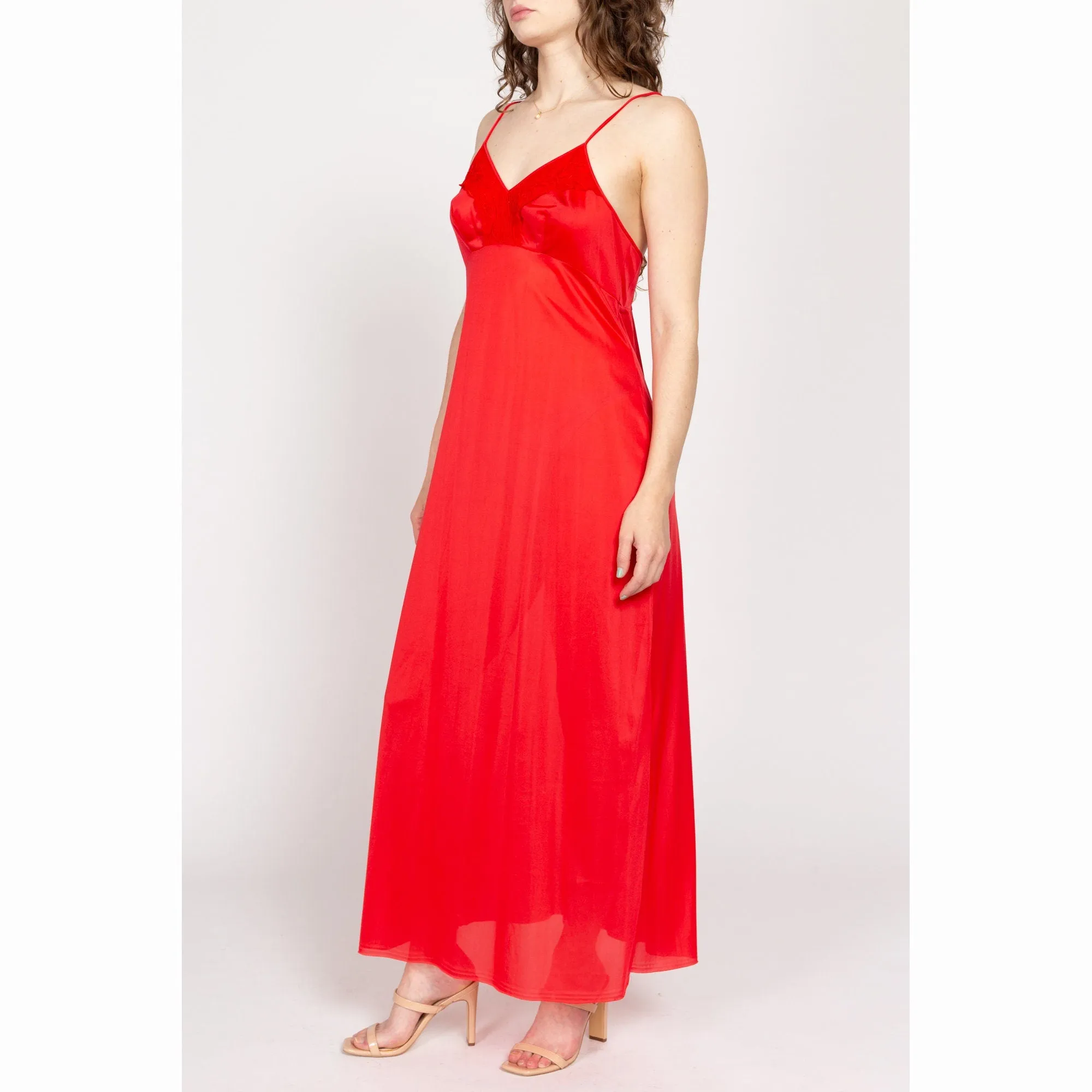 Medium 80s Red Maxi Nightgown