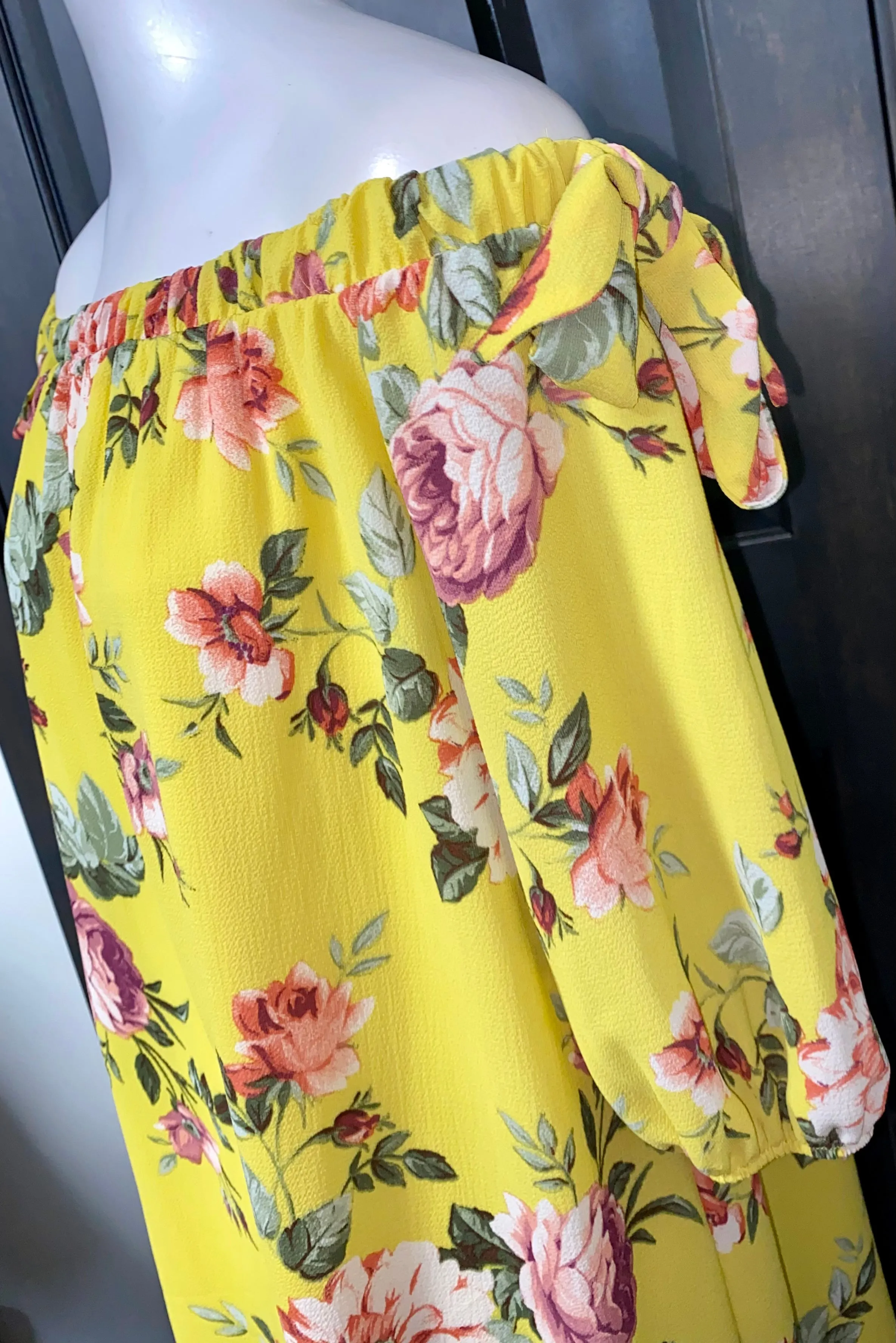 Modern Vintage Boutique Dress- (M)