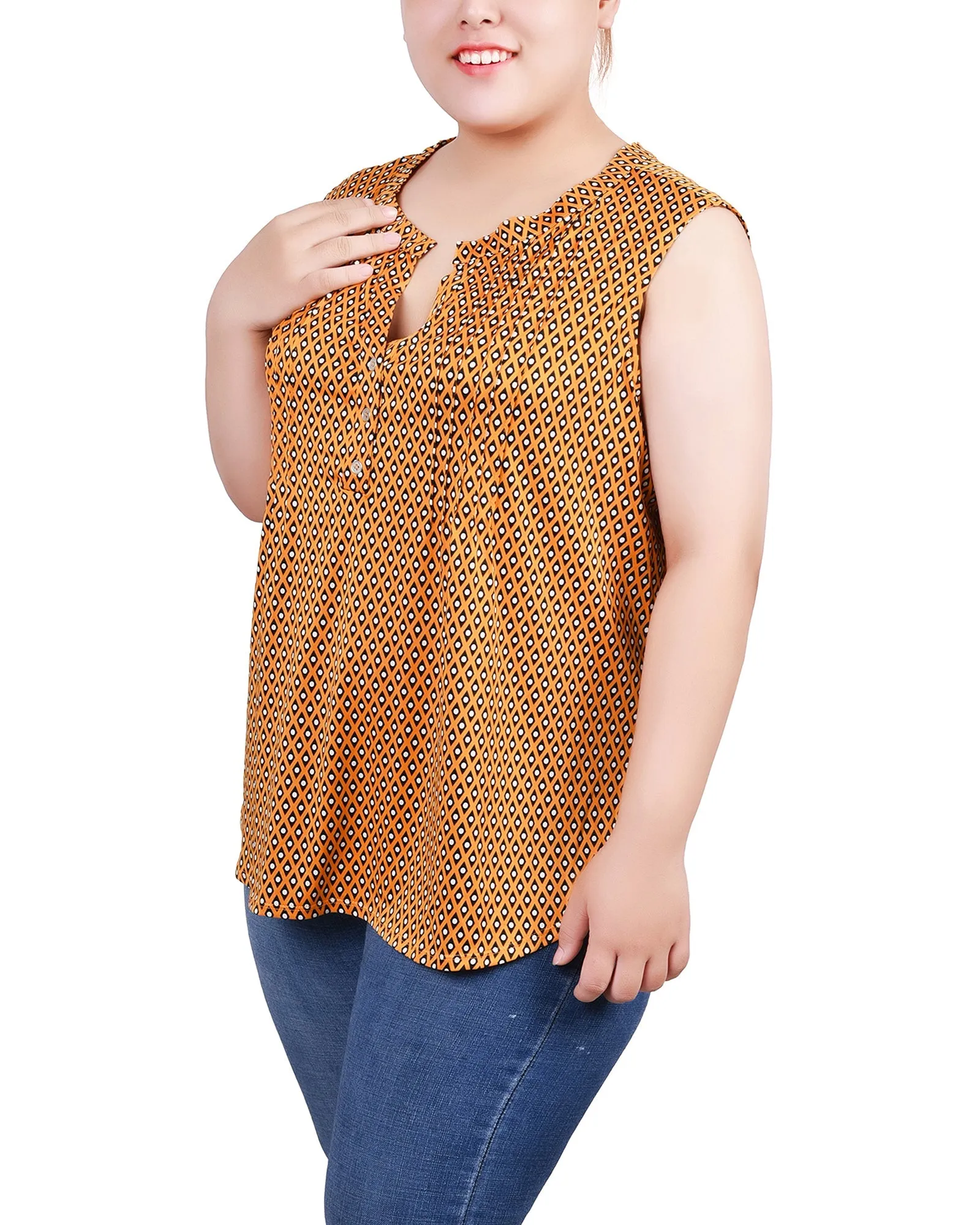 Plus Size Sleeveless Knit Y Neck Top