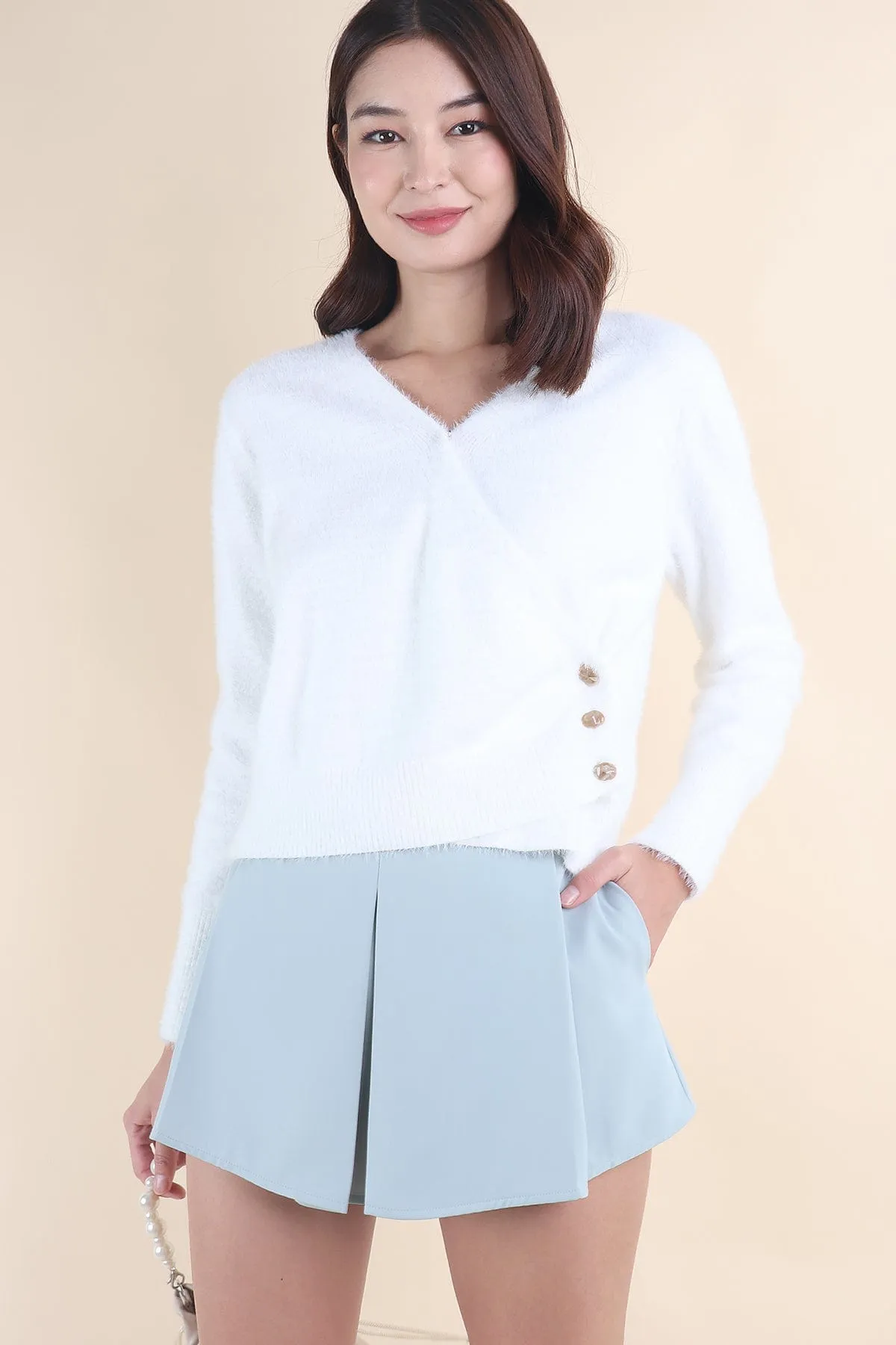 SAVANA KNIT TOP IN CREAM WHITE