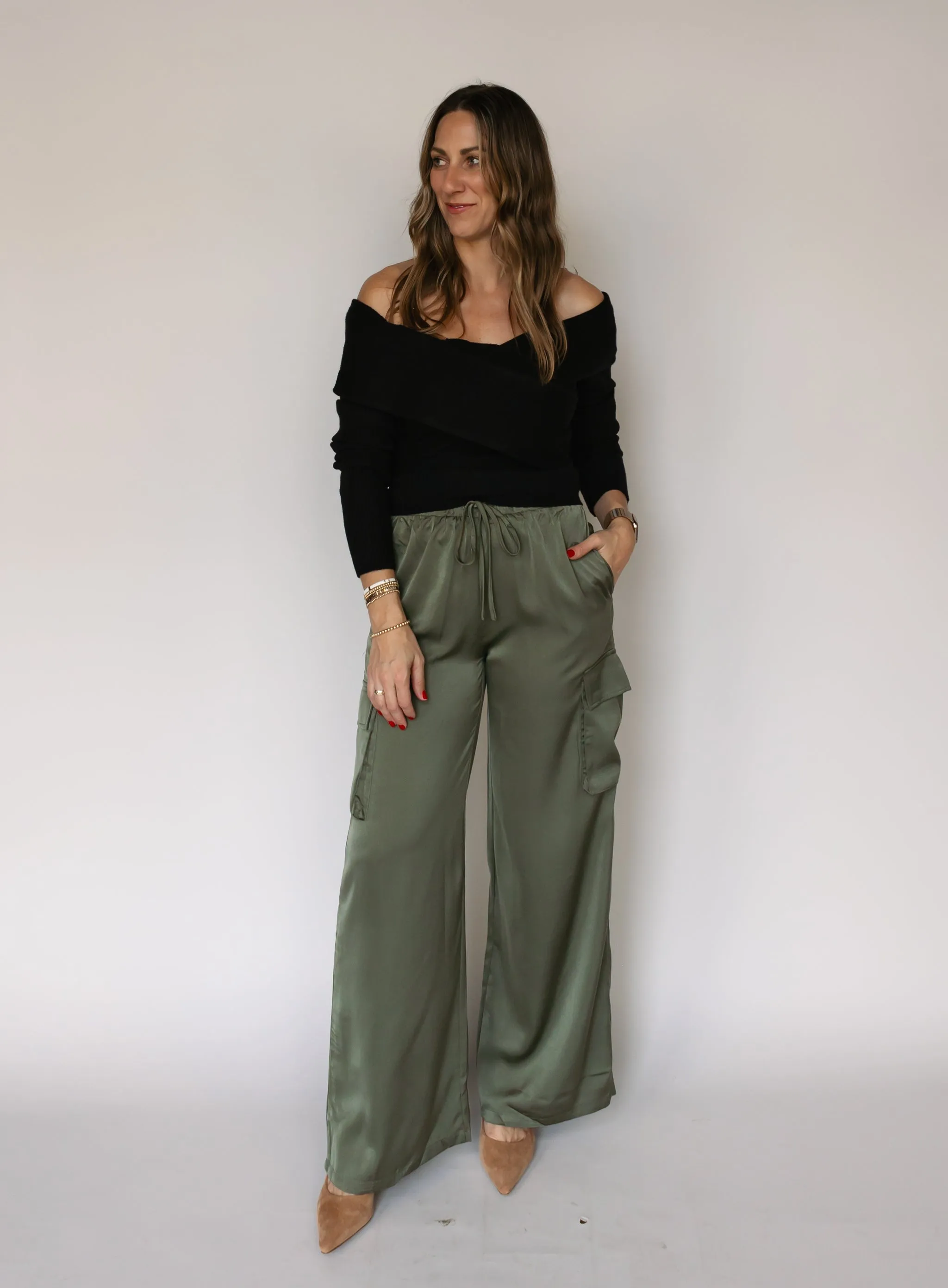 Tia Off Shoulder Top - Black