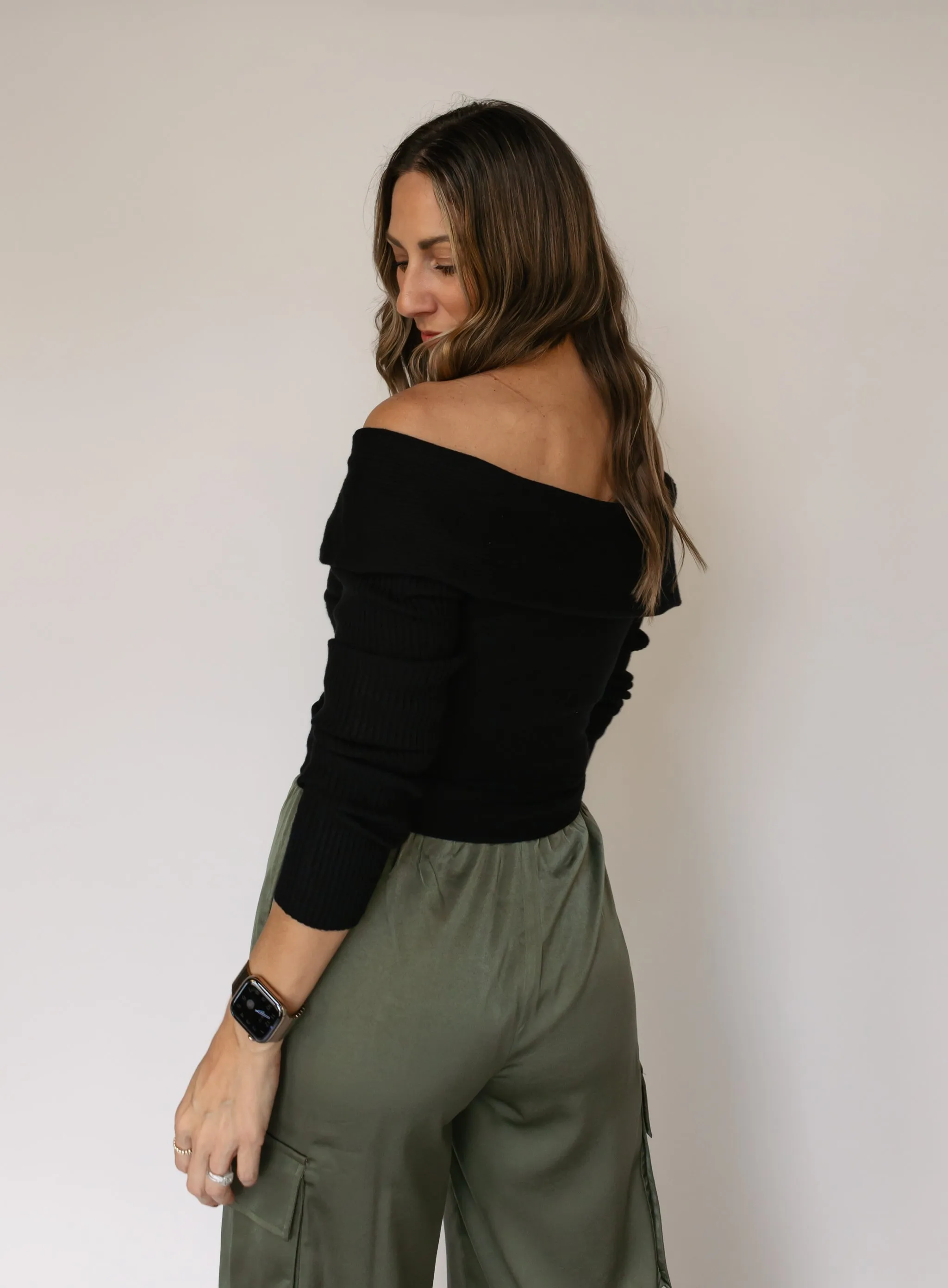 Tia Off Shoulder Top - Black