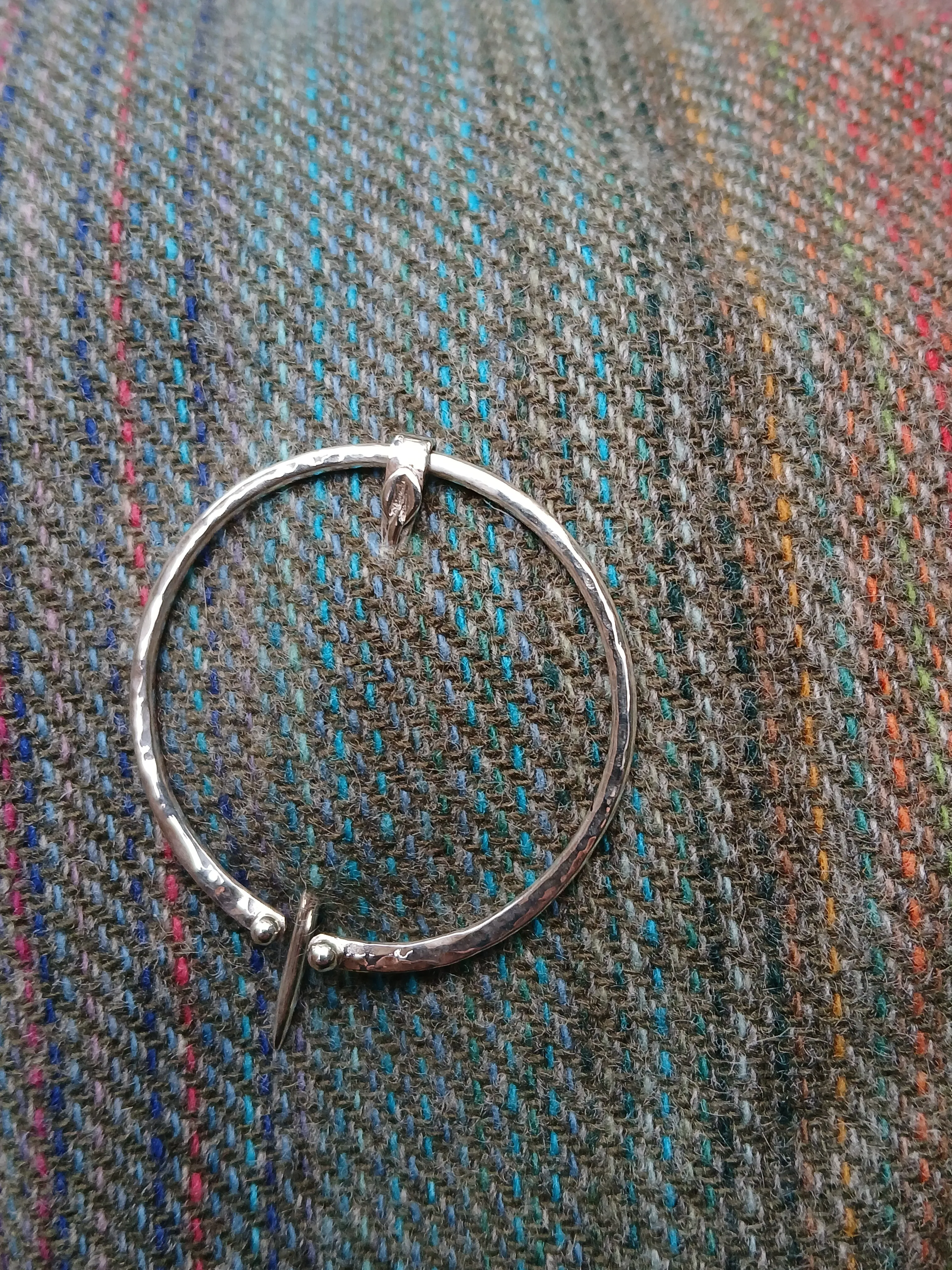Tiny Leaf Penannular Pin