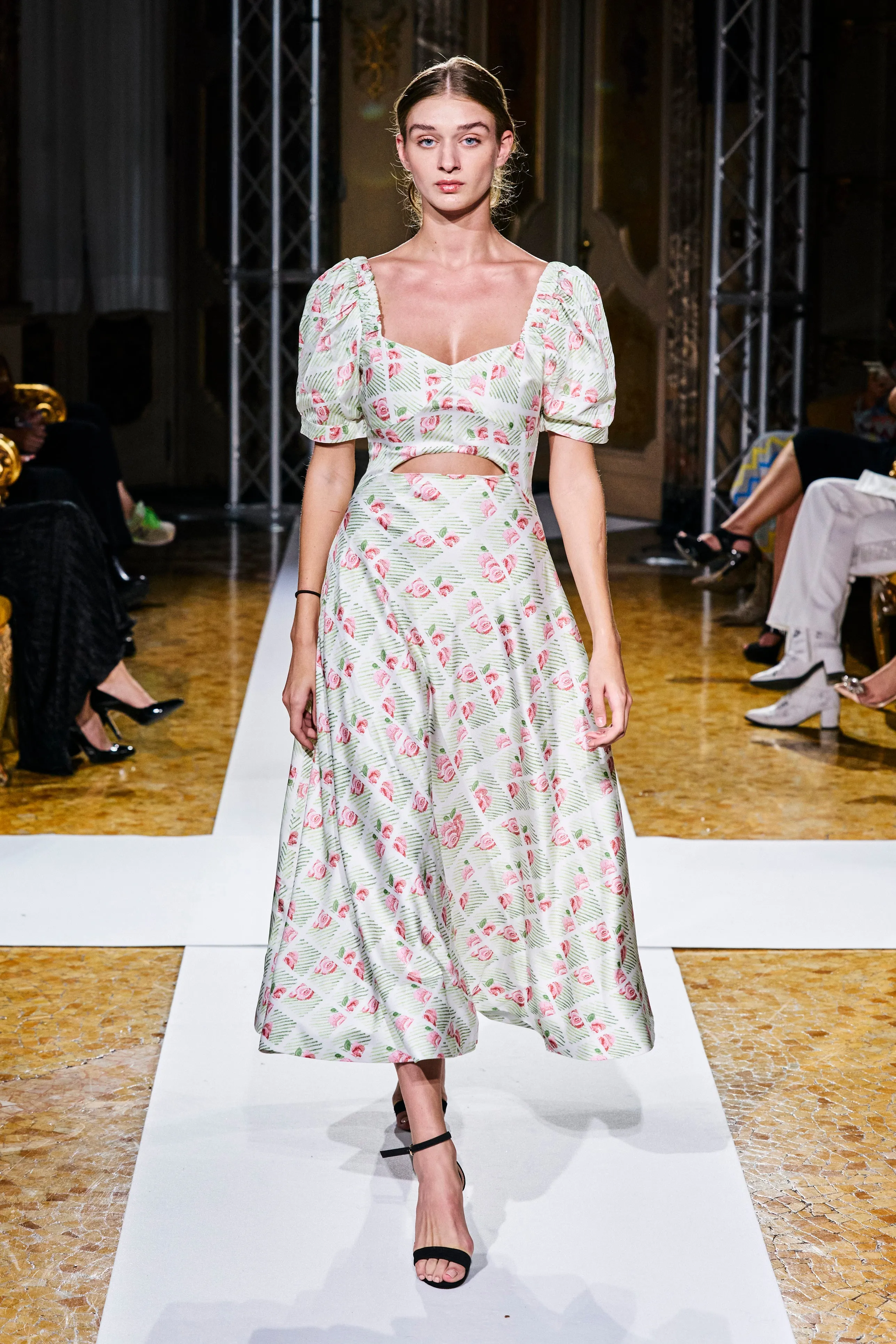 WARDA'S DRESS