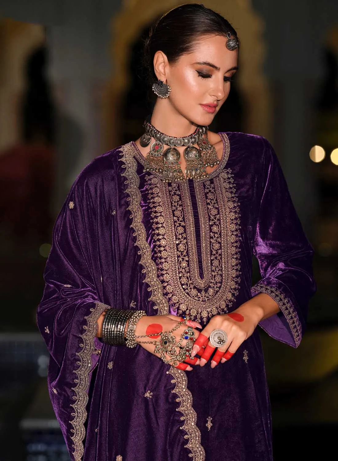 Women Party Wear Unstitched Winter Velvet Suit Dress Material with Embroidery